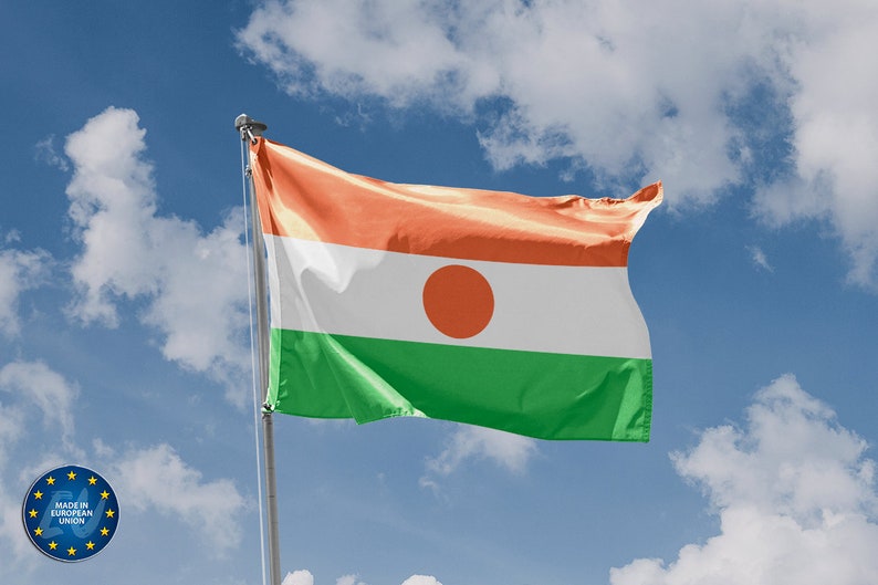 Republic of Niger Flag Unique Design Print High Quality Materials Size 3x5 Ft / 90x150 cm Made in EU image 2