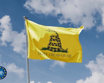 Historical Gadsden Dont Tread on Me Flag | Unique Design Print | Hiqh Quality Materials | 5 Sizes | Made in EU