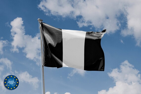 Black Country Flag | Unique Design Print | Made in EU (3x5 Ft / 90x150 cm Black Country Flag | Unique Design Print | Made in EU (3x5 Ft / 90x150 cm