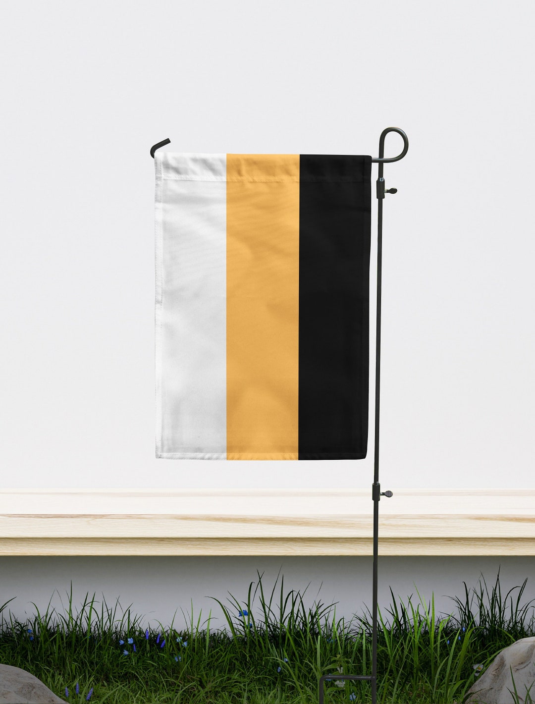 System Rpide Flag DID OSDD System Pride Garden Flag | Size - 12