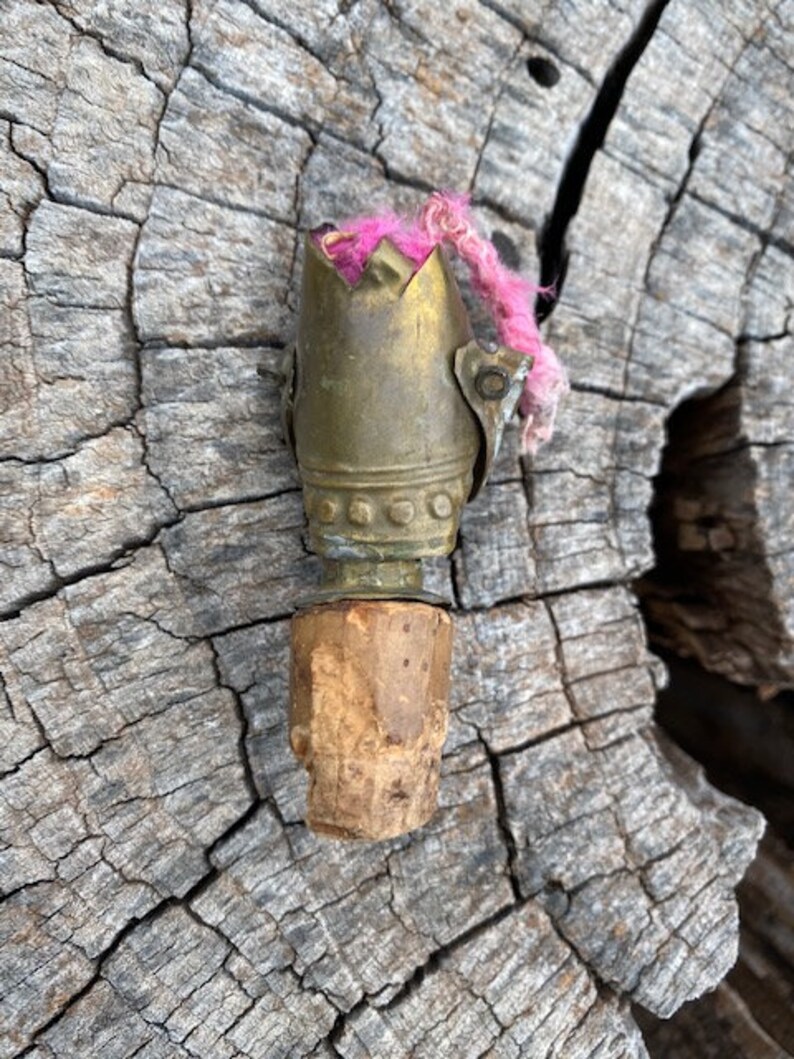 D\u00e9cor Gift Vintage Bottle Topper Vintage Brass Cork Stopper Display Unique Brass Knight Bottle Stopper Brass Knight Cork Stopper