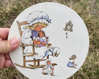Hornsea England Wall Decor, Girl with Dolls Scene, 6 1/2" Diameter Decorative Children Plate, Whimsical, Playroom