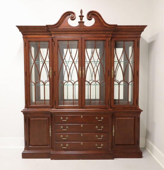 Breakfront china cabinet outlet