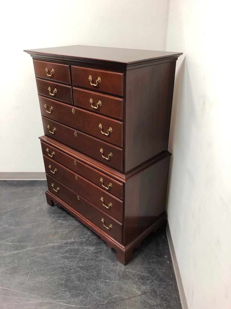LINK TAYLOR Solid Heirloom Mahogany Chippendale Chest on Chest