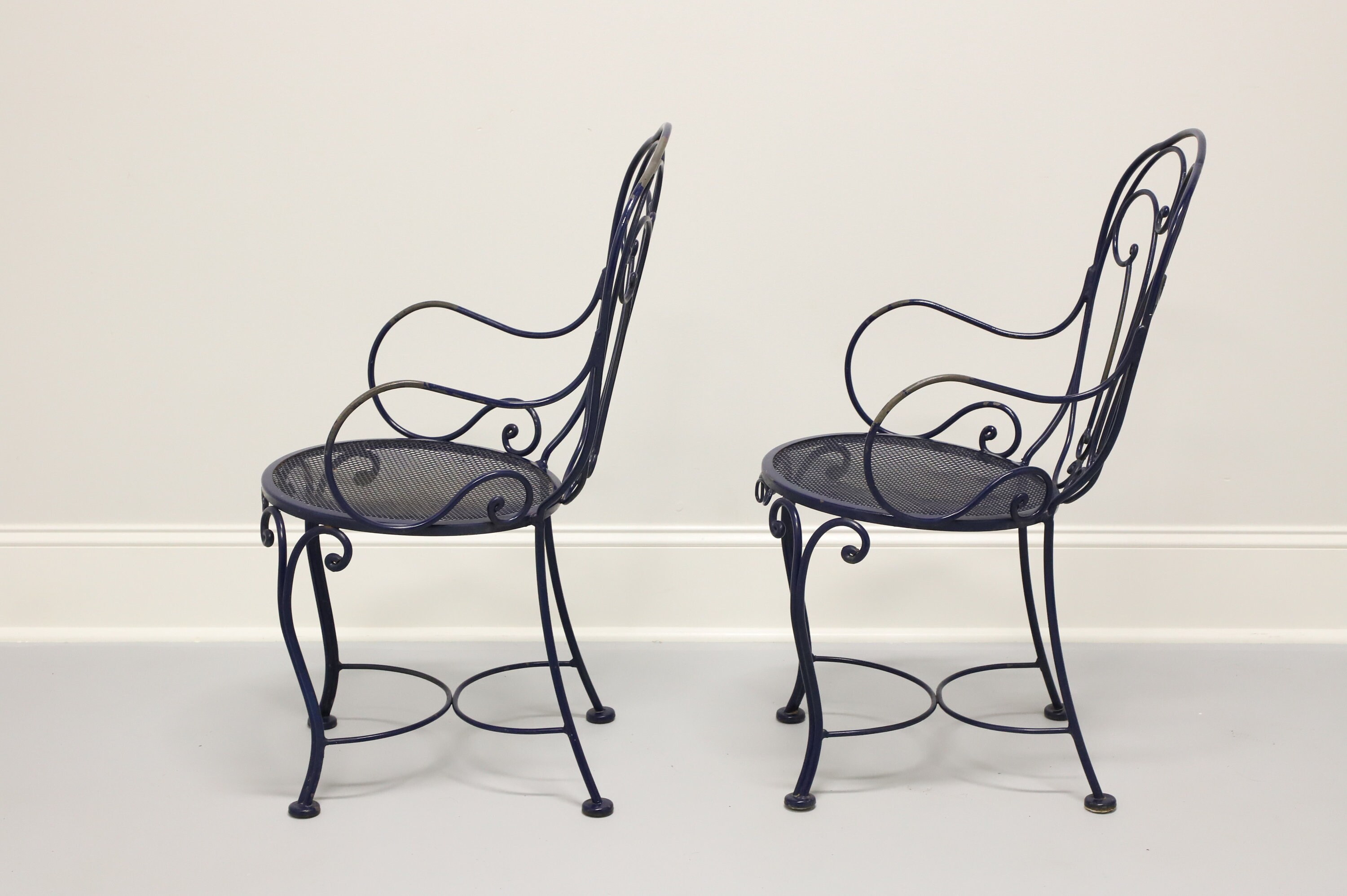 Vintage Wrought Iron Patio / Bistro Set 3 Pieces Etsy