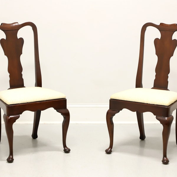 STATTON Old Towne Cherry Queen Anne Dining Side Chairs - Pair A