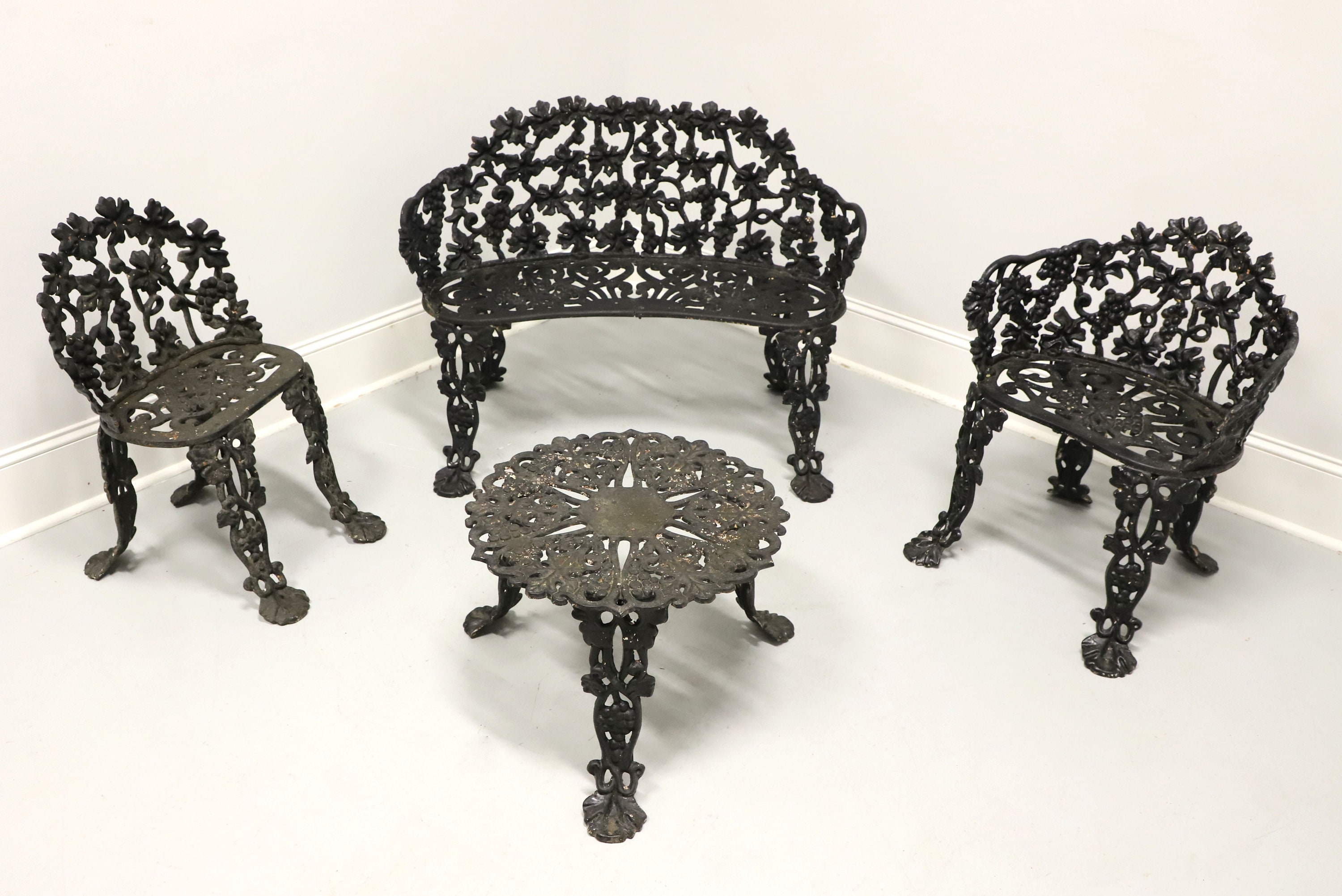 Antique Victorian Cast Iron Grape Leaf Garden Settee Chairs Table 4 Piece Set Etsy