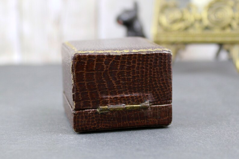 Poitiers vintage display box for engagement ring or wedding ring brown leather signed H Dejois French ring box