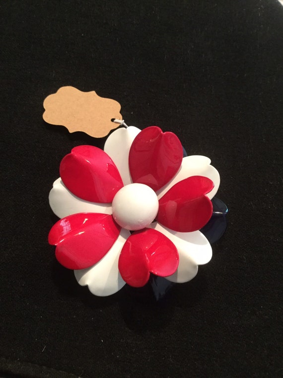 Enamel  Flower pin red white and blue - image 1