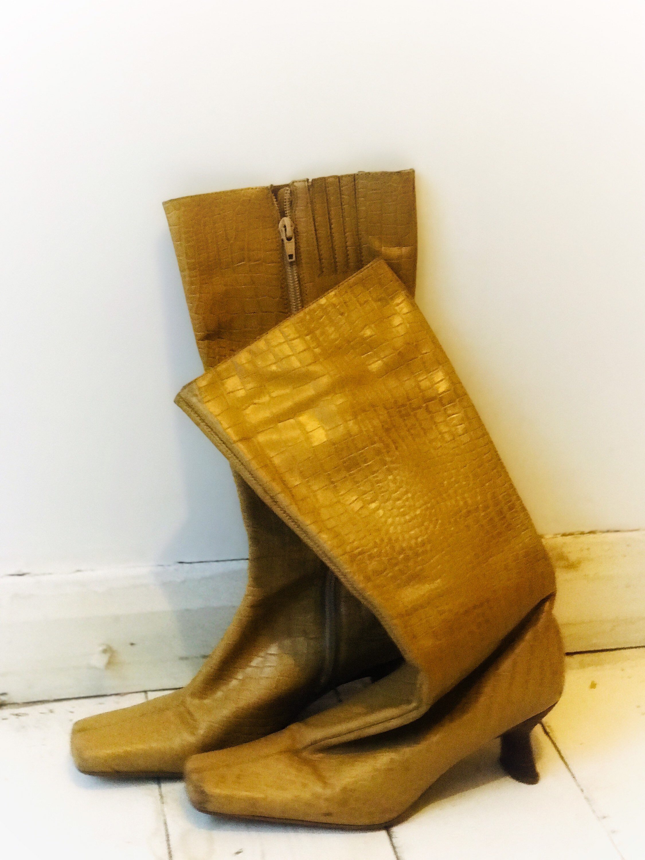 faux crocodile boots womens