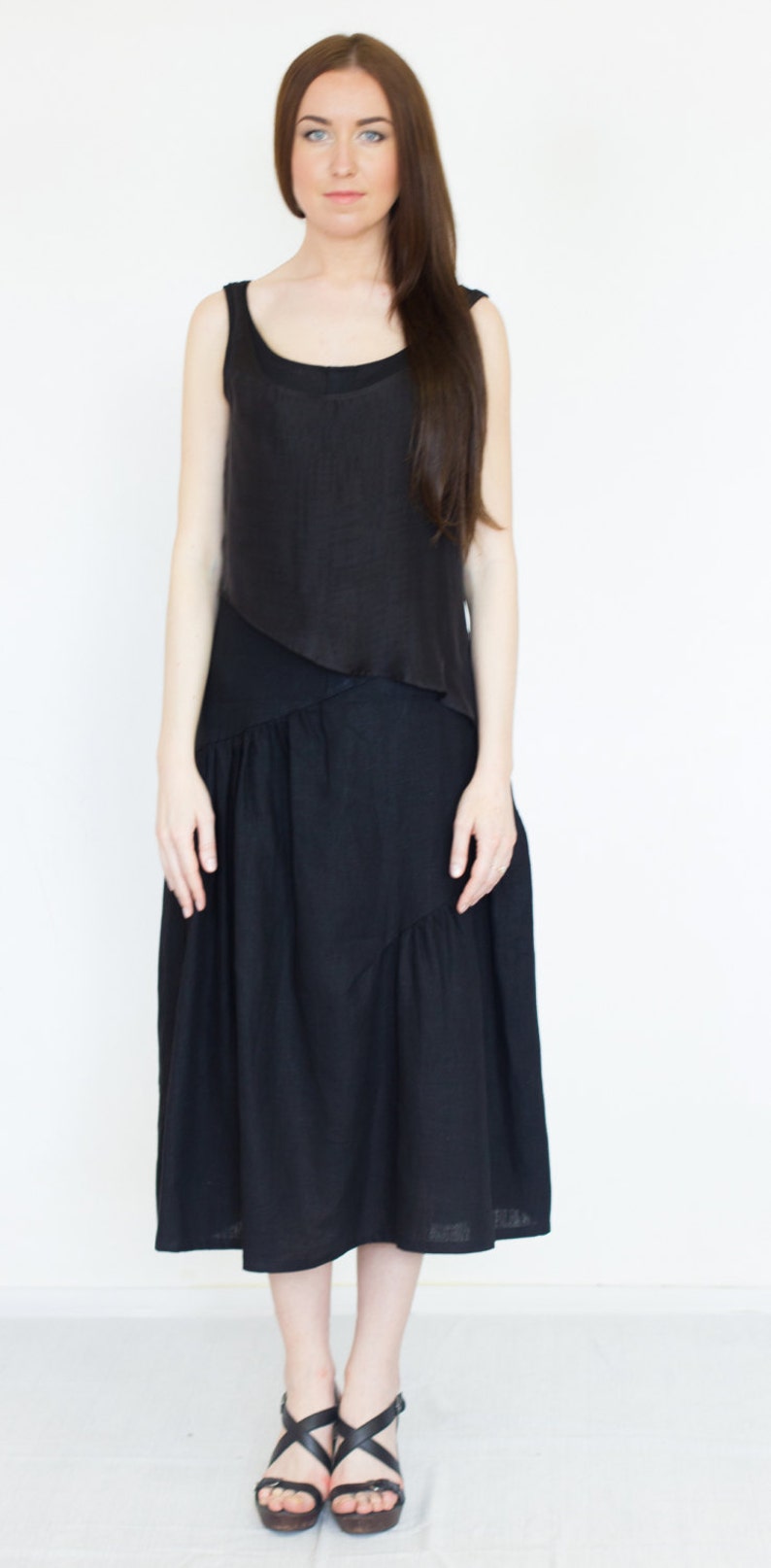 black midi linen dress