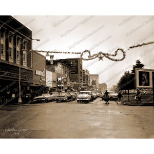 Columbus GA Géorgie Noël 1958 Photo vintage historique murale Art mural décoration murale Phenix City Fort Benning Fort Moore réimpression LIVRAISON GRATUITE !