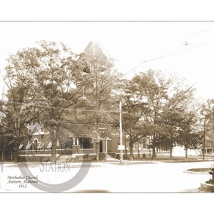 Auburn, AL Chiesa metodista dell'Alabama 1912 Gay St Ristampa di foto d'epoca storica e d'epoca, decorazione da parete, SPEDIZIONE GRATUITA!