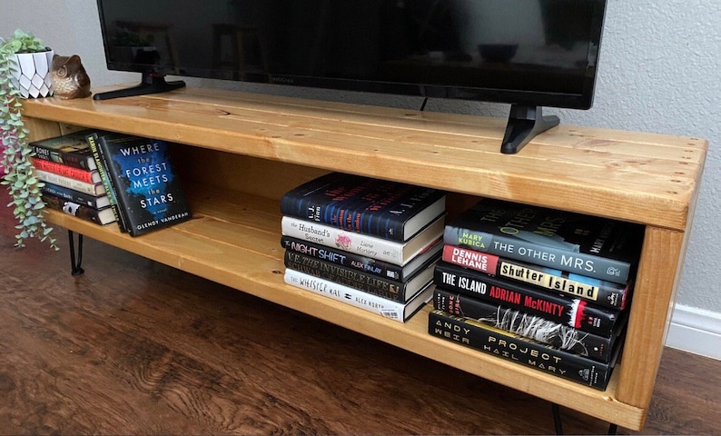Modern Entertainment Center Farmhouse TV Stand Custom Size Media Console Pine Wood Storage Display Unit Hairpin Leg Design Large Screen Mount Living Room Furniture Rustic Style Home Theater Setup Adjustable Length Industrial Look