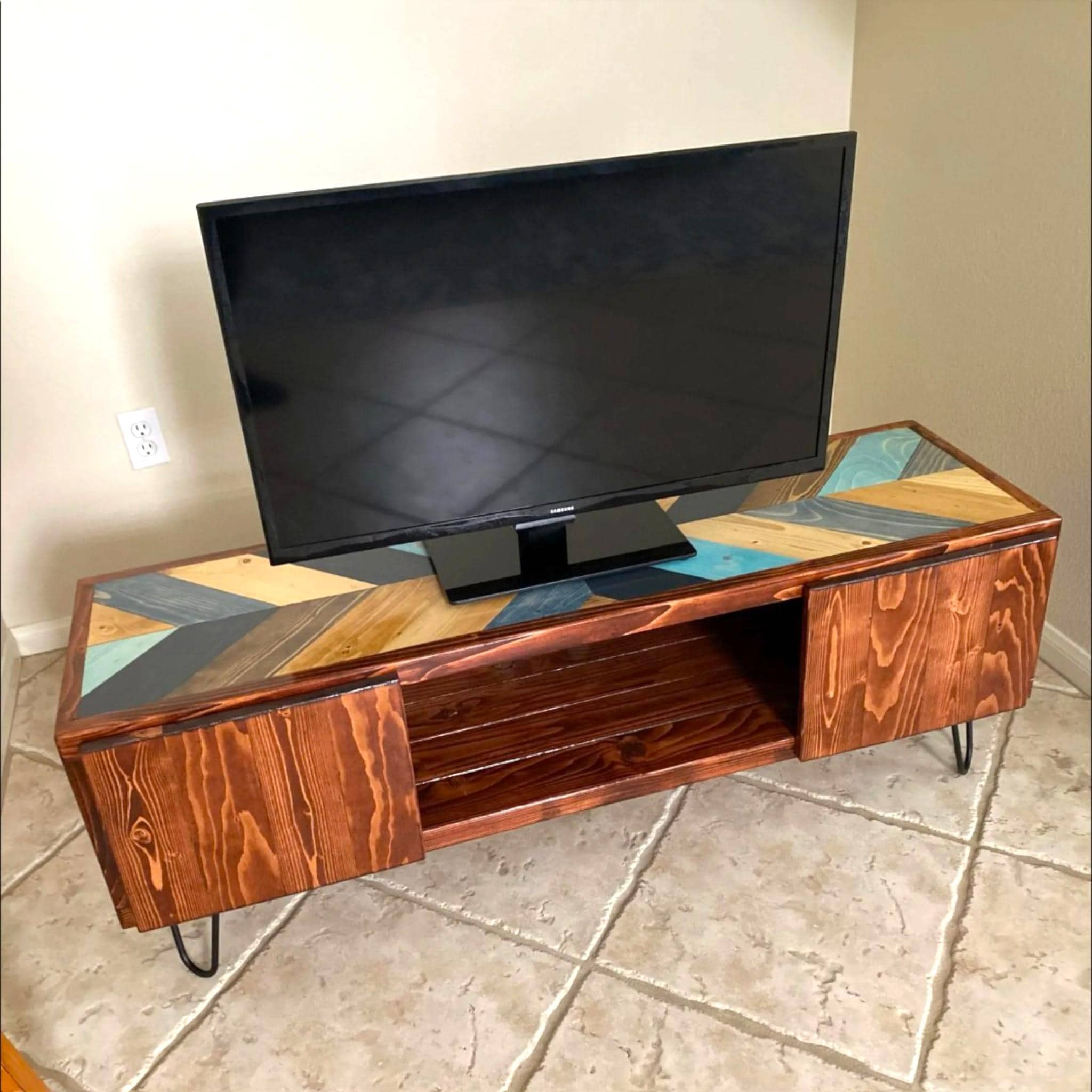 Media Console, Tv Stand for any size Tv, Customizable Media Center with Doors, Solid Wood Tv Stand Furniture Low Credenza