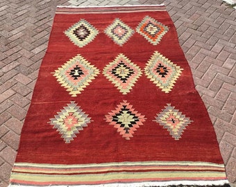 Red Vintage Turkish kilim rug, 101'' x 61.5'', area rug, kilim rug, kelim rug, vintage rug, bohemian rug, Turkish rug, rug, tribal rug,