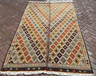 Natural wool Area rug 106" x 65", Neutral Kilim rug, Vintage Turkish kilim rug, vintage rug, bohemian rug, Turkish rug, rug, large rug,