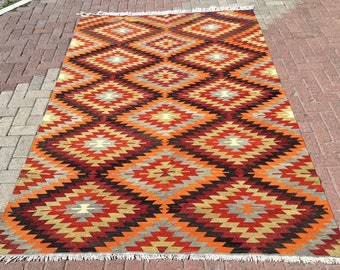 Vintage Turkish Kilim rug, 105" x 72.5", pale orange kilim, rugs, area rug, bohemian rug, eccentric rug, kelim, orange kilim, flatweave,