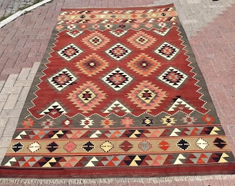 Rug, Red kilim rug, 108'' x 67'', red and gray rug, red area rug, Kilim rug, Vintage Turkish rug, kelim rug, bohemian rug, eccentric, 108x