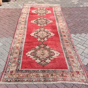 Rustic Runner rug, Turkish runner rug, 139&quot; x 57.5&quot;, Primitive rug, Turkish runner, hallway rug, pile rug, Bohemian runner, runner, red,303x
