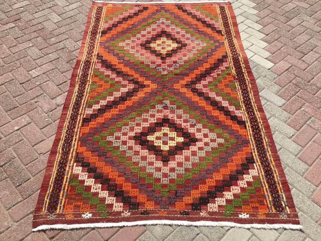 Faded Pink Kilim Rug, 93