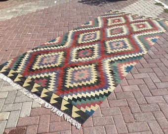 Zig zag pattern kilim rug, 128'' x 62'', Area rug, Vintage Turkish rug, rugs, boho chic rug, kelim rug, bohemian rug, eccentric rug, 677