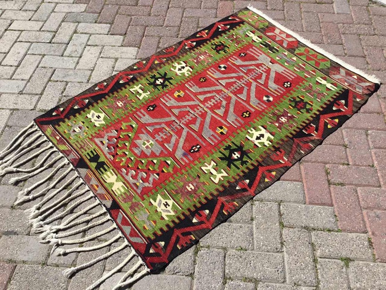 Small kilim green kilim rug 53.5x38 Vintage Etsy