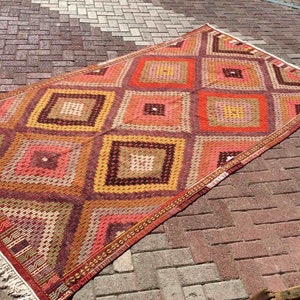 Kilim rug, Pink Turkish kilim, 122 x 65, Vintage Turkish kilim rug, rustic rug, rug, pale, faded, rustic, bohemian, pale pink kilim, 675x image 4