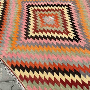 Turkish Kilim Rug, area rug, 115x 74 , Vintage Turkish kilim, vintage rug, bohemian, Turkish, pink kilim, 2024 home decor, diamond, KILIM image 8