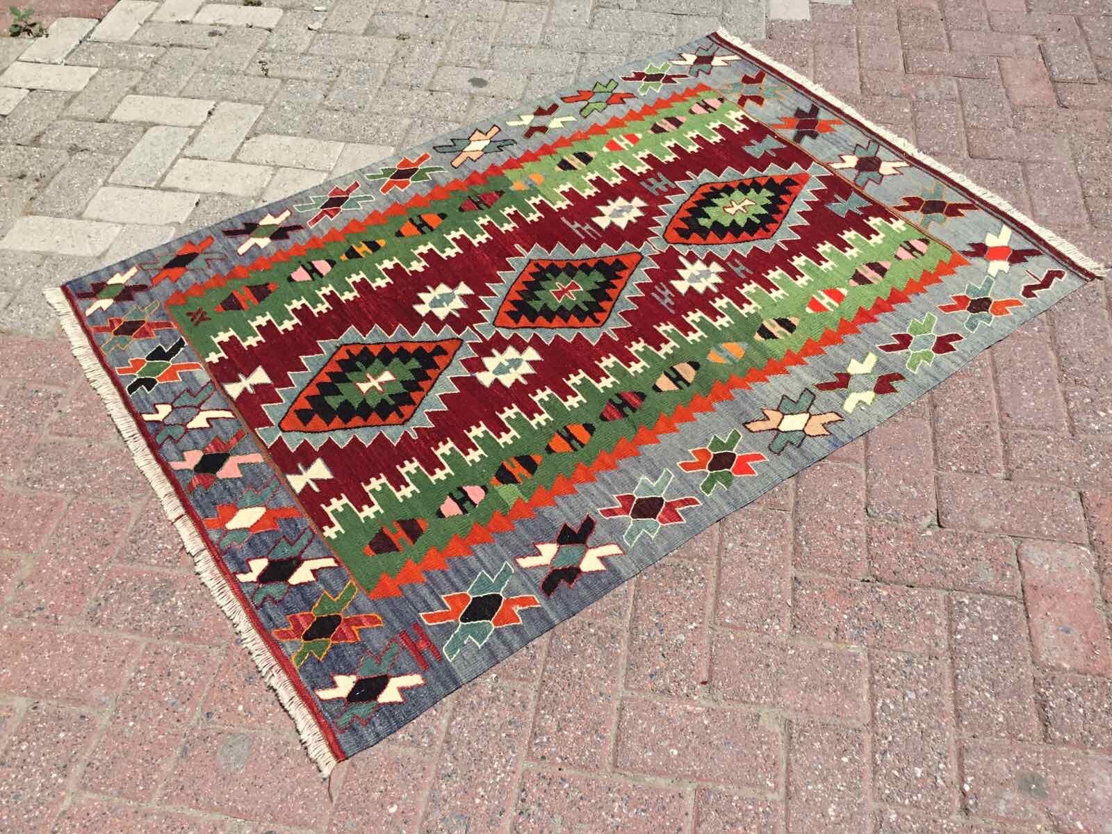 Vintage Turkish Kilim Rug, 58 X 41, Red Area Rug, Kilim Rug, Kelim, Bohemian Rug, Turkish Rug, Small Rug, Small Kilim, Bedroom Rug, Gray - Etsy Vintage Turkish Kilim Rug, 58 X 41, Red Area Rug, Kilim Rug, Kelim, Bohemian Rug, Turkish Rug, Small Rug, Small Kilim, Bedroom Rug, Gray - Etsy
