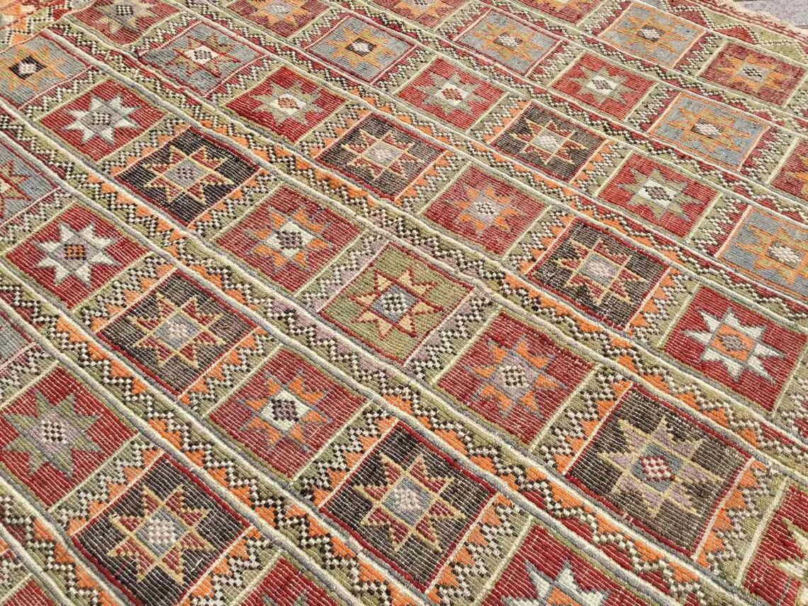 RUSTIC Area Rug, 109