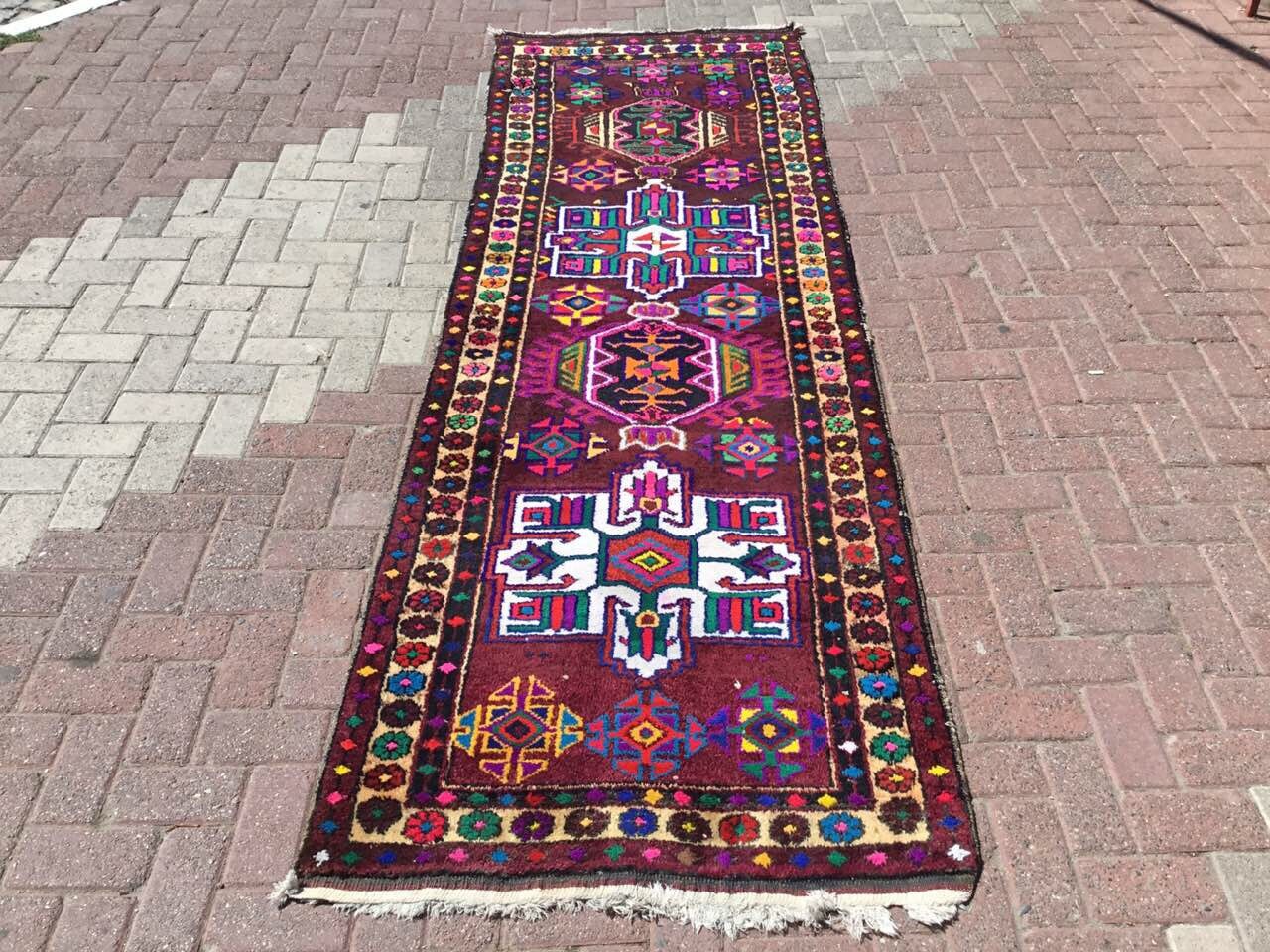 レッド53×163フローラル　ネイビー　ランナー　ロング　トルコヴィンテージラグ 82×82 ラウンドラグ 赤系×ネイビー ボタニカル トルコヴィンテージラグ