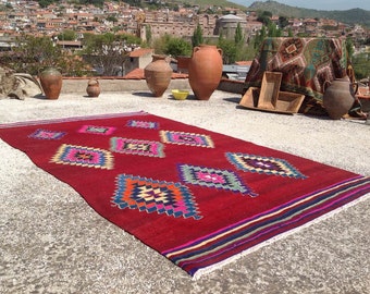 Red Kilim rug, Vintage Turkish kilim rug, 103" x 62", area rug, kilim rug, kelim rug, vintage rug, bohemian rug, Turkish rug, rugs, red,766