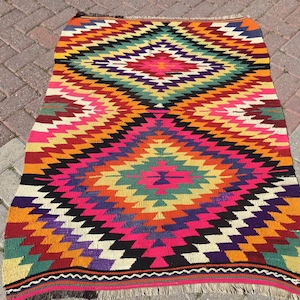 Vintage Turkish kilim rug, 51" x 38", colorful area rug, kilim rug, kelim rug, bohemian rug, Turkish rug, small rug, small kilim, rug, 0020x
