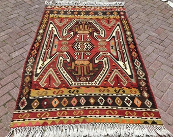 GORGEOUS Vintage Turkish kilim rug, 87" x 55", area rug, kilim rug, kelim rug, vintage rug, bohemian rug, Turkish rug, red rug, rug, 769x
