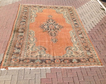 8'9" x 6'8" Vintage hand knotted Rug, faded orange rug, vintage rug, decorative rug, anatolian rug, rug, worn area rug, rug 075x