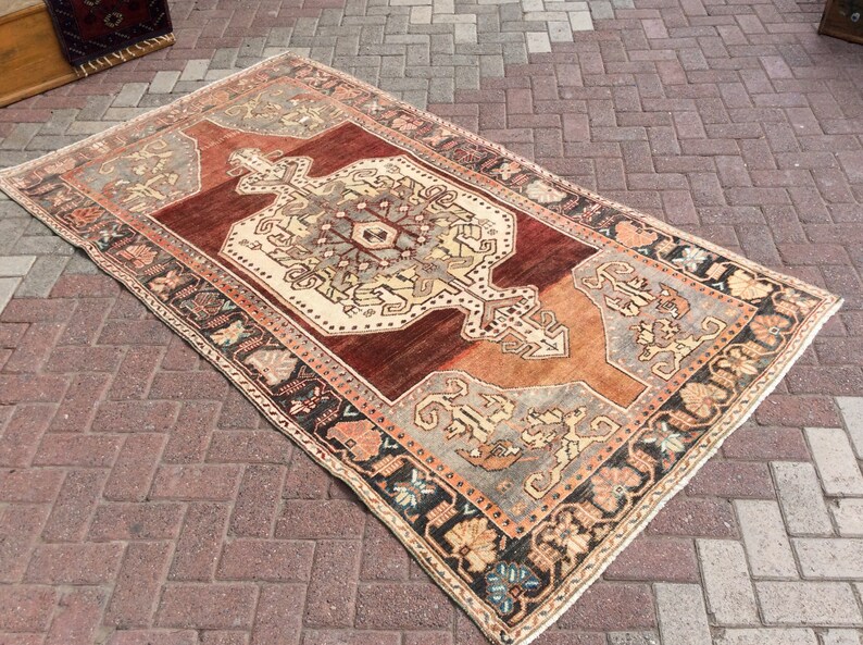 Turkish rug, Area Rug, 94x53, Vintage hand knotted Rug, pale rug, peach rug, decorative rug, floor rug, anatolian rug, vintage rug, image 2