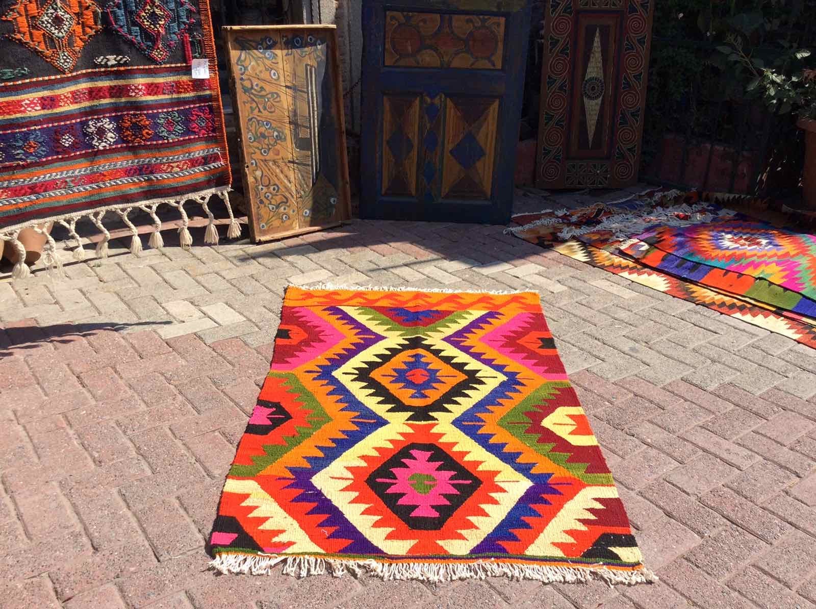 Vintage Turkish Kilim Rug, 59