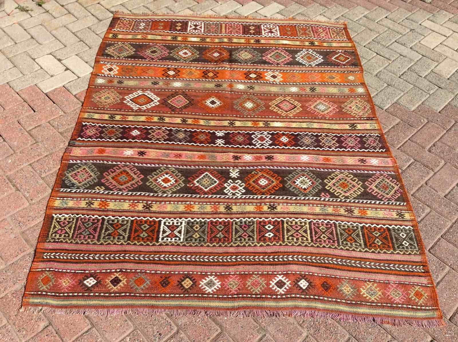 キリム　ラグ　ヴィンテージ ヴィンテージラグとオールドキリムの専門店