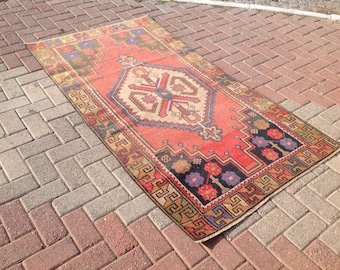 Alfombra Boho roja, 76" x 41", alfombra de área, alfombra vintage, alfombras tradicionales de Anatolia, alfombra anudada a mano, alfombra turca, alfombra pequeña, alfombra, alfombra 140x