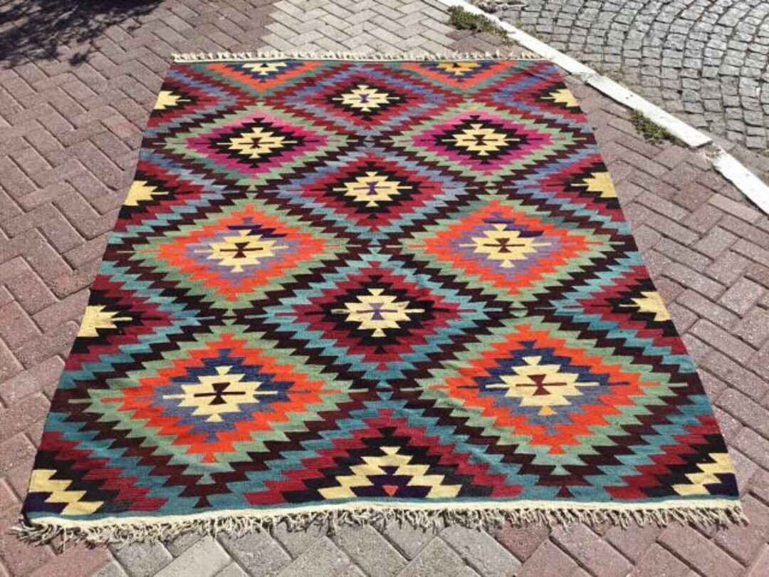 Zig Zag Pattern Area Rug, 97.5'' X 76'', Kilim Rug, Vintage Turkish Rug, Rugs, Area Rug, Rug, Vintage Rug, Bohemian Rug, Eccentric Rug, 715 - Etsy Zig Zag Pattern Area Rug, 97.5'' X 76'', Kilim Rug, Vintage Turkish Rug, Rugs, Area Rug, Rug, Vintage Rug, Bohemian Rug, Eccentric Rug, 715 - Etsy