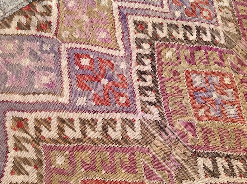 Large kilim rug 128 x 65 Pale Kilim rug Vintage Etsy