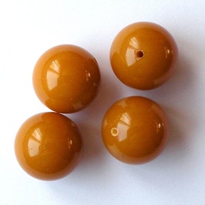 Real amber beads top