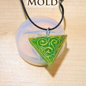 Triskelion-mal voor hars: epoxy en uv