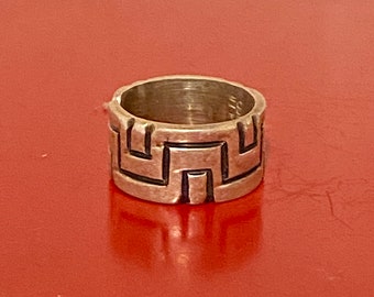 Vintage Taxco Thick Geometric Sterling Silver Band Ring