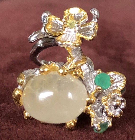 Luxurious Floral Statement Ring with Emerald, and… - image 2