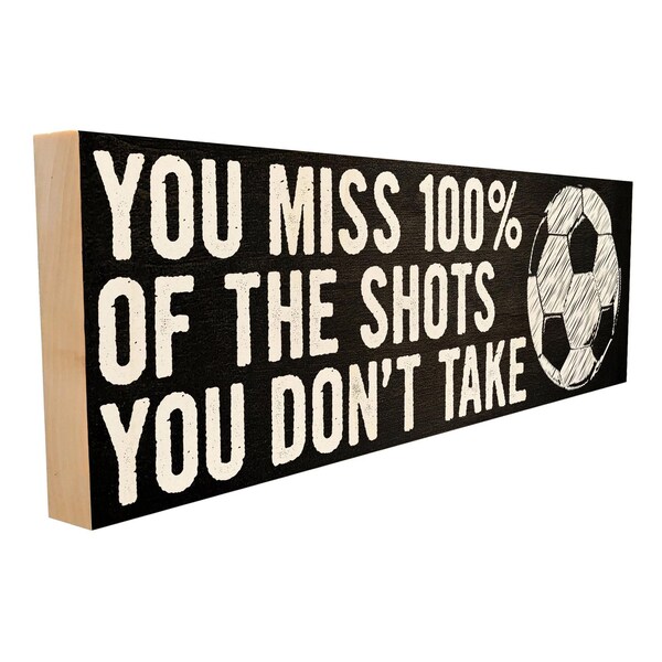 Letrero de madera con frase inspiradora de fútbol - Decoración de pared de arce artesanal - Arte deportivo motivacional hecho en EE. UU.