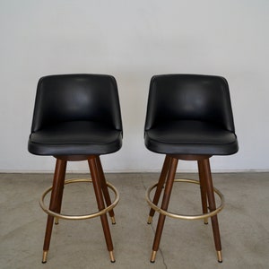 Pair of Mid-century Modern 1960's Bar Stools image 3