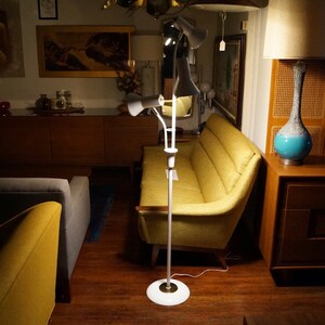 Mid-century Modern Triple Cone Light Floor Lamp in White & Brass image 8