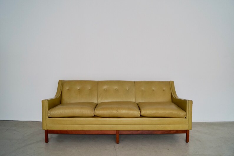 Gorgeous 1950 S Mid Century Modern Sofa In Original Green Leather